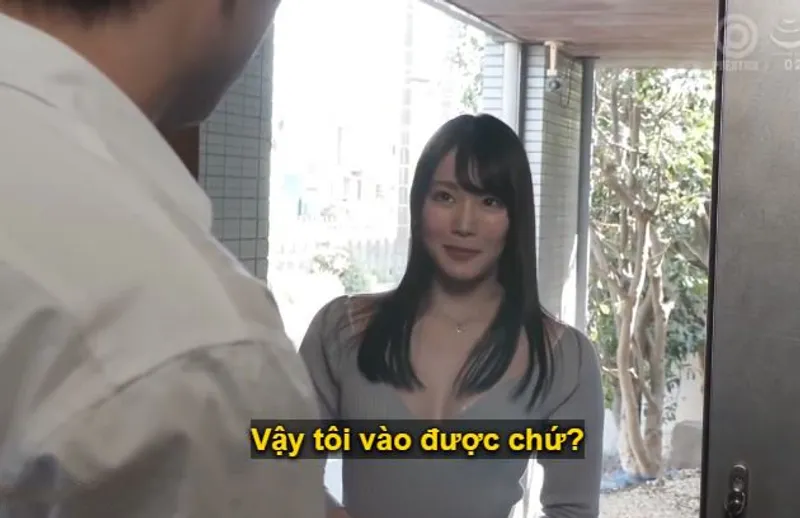 Anh trai giàu có bị em gái hàng xóm xinh đẹp, đã lập gia đình, mới dọn về dụ dỗ quan hệ tình dục.