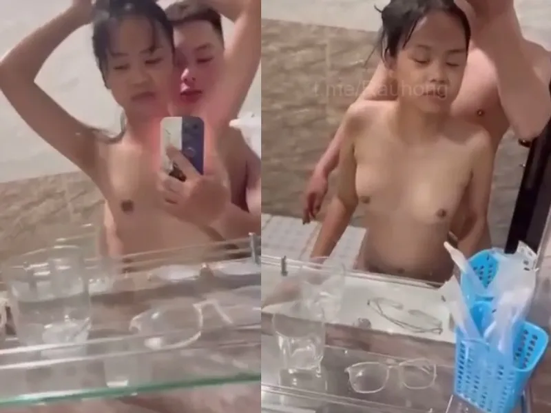 Nhỏ nhắn em cùng any đụ trước gương quay kỉ niệm